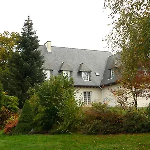 Couette-café Stretcha, Châteaubourg